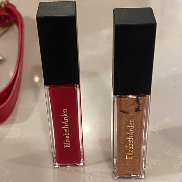 ELIZABETH ARDEN TOUCH OF SHINE LIP GLOSS. SET OF 2. NEW WITH WRISTLET POUCH. - Picture 3 of 4